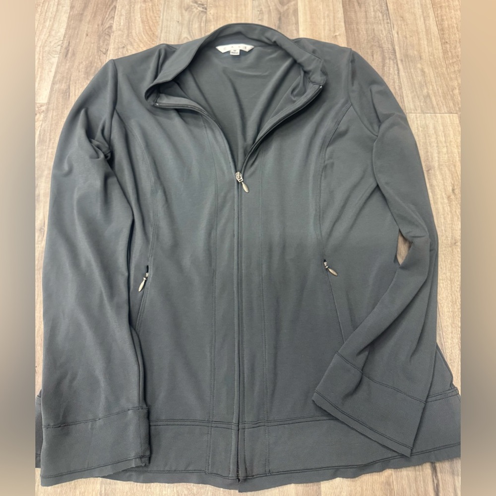 Cabi Track Jacket Womens Size Medium‎ Gray Full Zip Pockets Raw Hem Athleisure